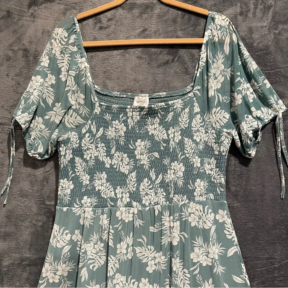 Siren Lily Women Petite XL Maxi Floral Dress Smocked Tiered Lined Boho Resort - Picture 2 of 15